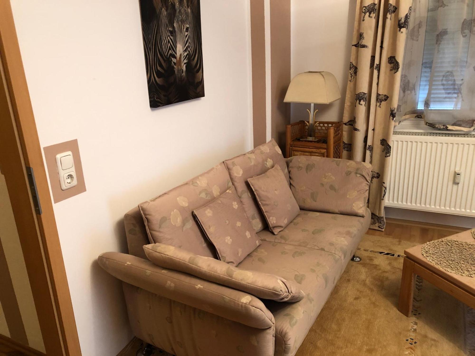 Schoene Ferienwohnung In Bahnhofsnaehe Fuer Urlaub, Studium Oder Arbeit Deggendorf Exteriér fotografie