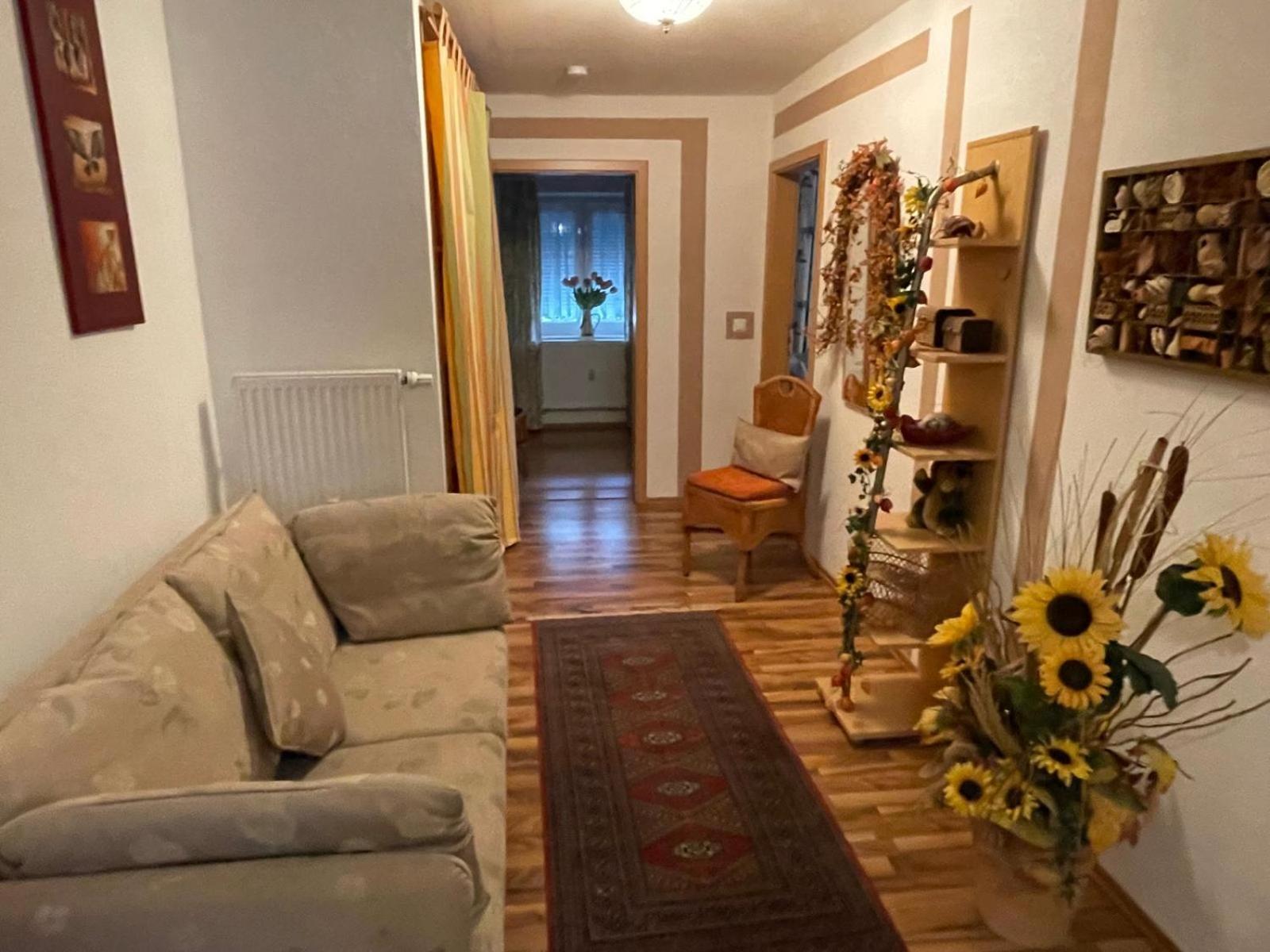 Schoene Ferienwohnung In Bahnhofsnaehe Fuer Urlaub, Studium Oder Arbeit Deggendorf Exteriér fotografie