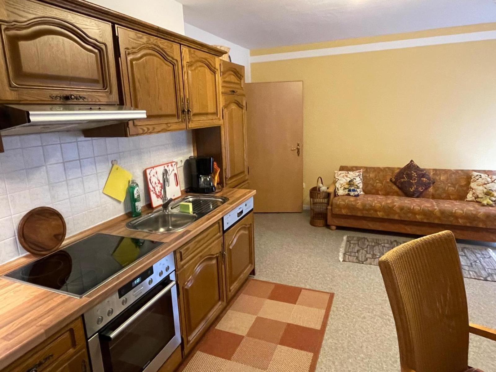 Schoene Ferienwohnung In Bahnhofsnaehe Fuer Urlaub, Studium Oder Arbeit Deggendorf Exteriér fotografie